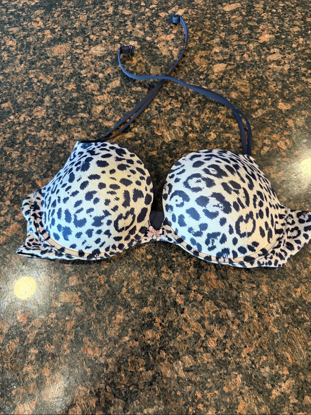 Victoria's Secret Leopard-Print  very sexy Push-Up 40C